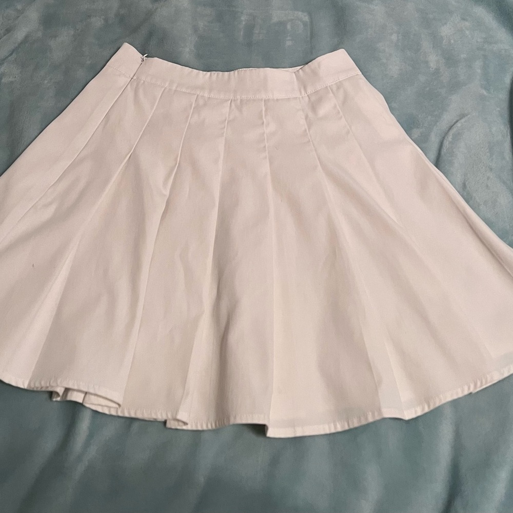 white skater skirt
